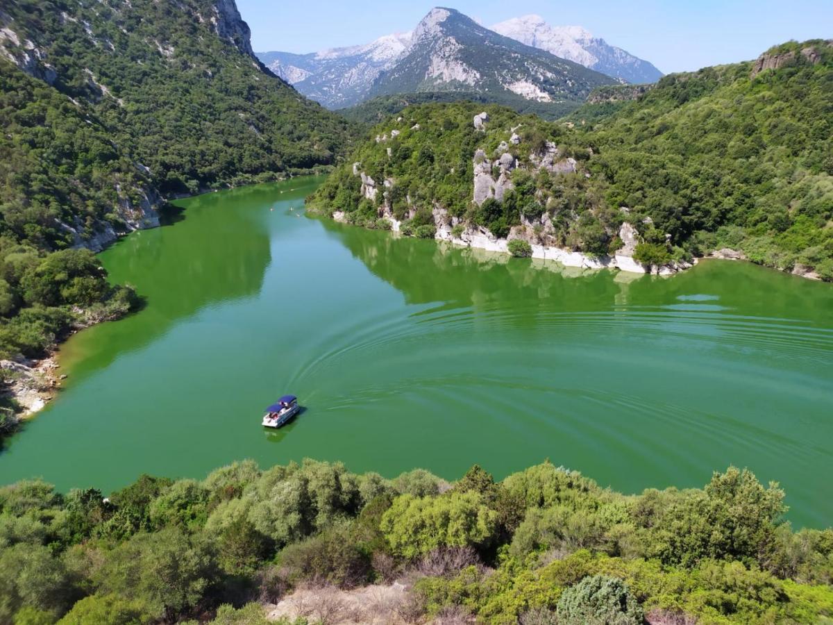 Appartamento A 50 Mt Dal Mare Cala Gonone Dış mekan fotoğraf