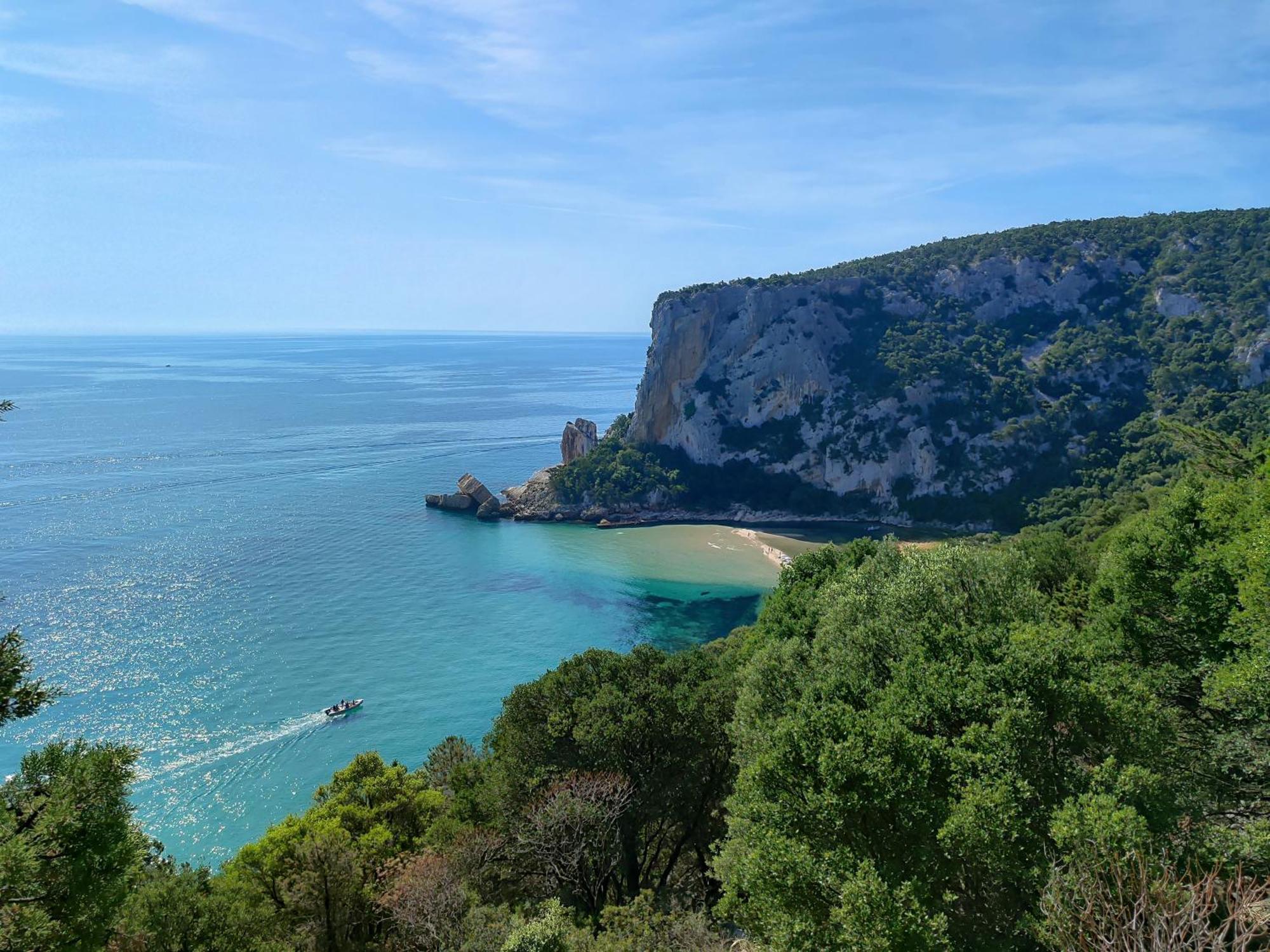 Appartamento A 50 Mt Dal Mare Cala Gonone Dış mekan fotoğraf